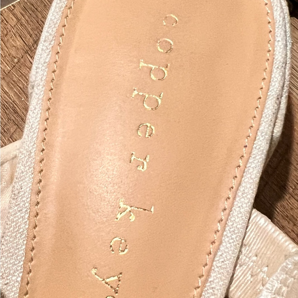 Copper Key Shoes - Picture 3 of 4
